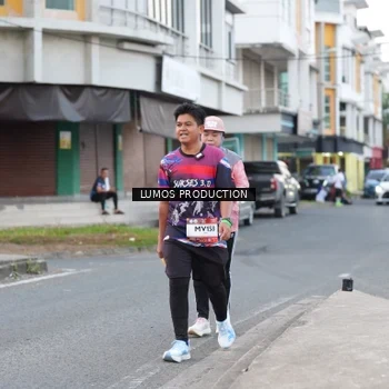 Runner Photo 7995930