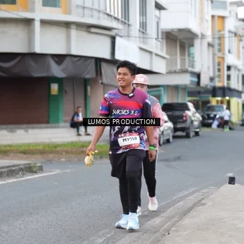 Runner Photo 7995935