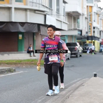Runner Photo 7995937