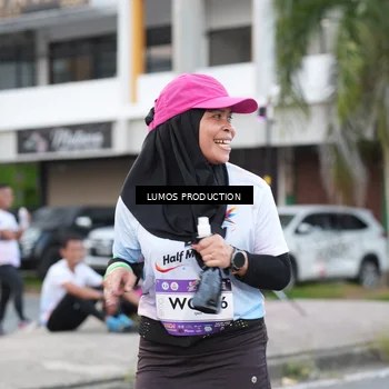 Runner Photo 7995940
