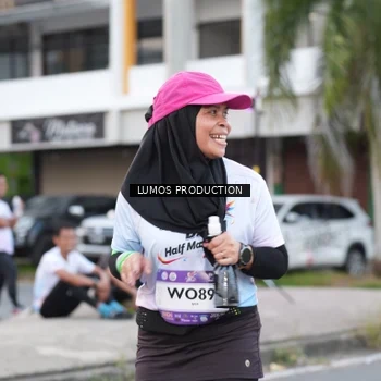 Runner Photo 7995941