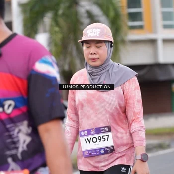 Runner Photo 7995956