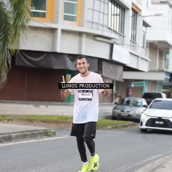 Runner Photo 7995968