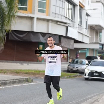 Runner Photo 7995970