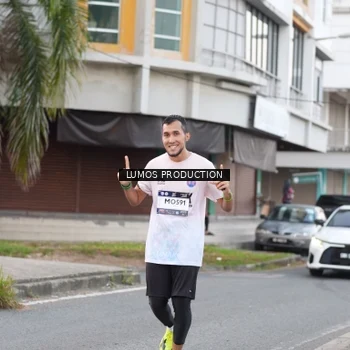 Runner Photo 7995976