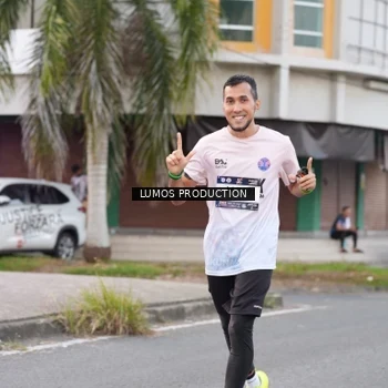 Runner Photo 7995983