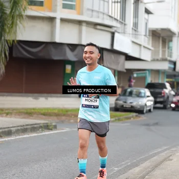 Runner Photo 7996000
