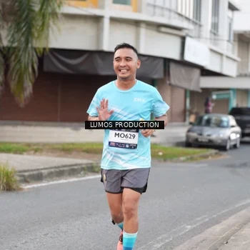 Runner Photo 7996008