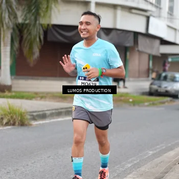 Runner Photo 7996010