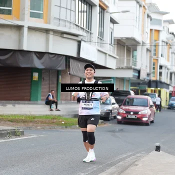 Runner Photo 7996040