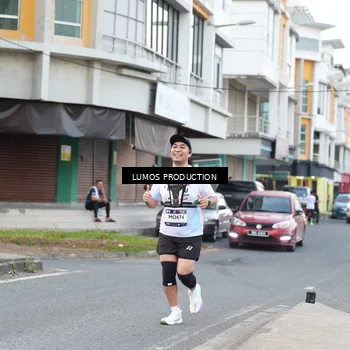 Runner Photo 7996041