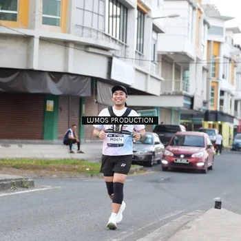 Runner Photo 7996046