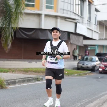 Runner Photo 7996053