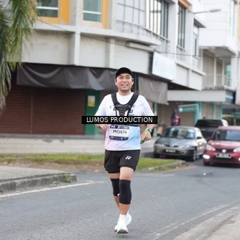 Runner Photo 7996054