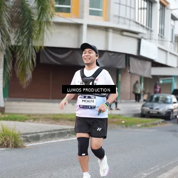 Runner Photo 7996064