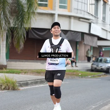 Runner Photo 7996069