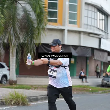 Runner Photo 7996076