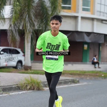 Runner Photo 7996094