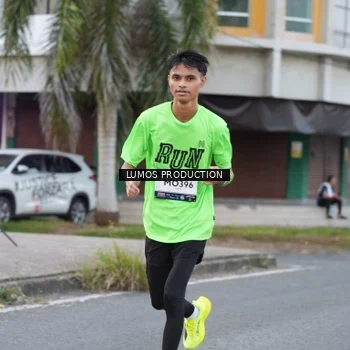 Runner Photo 7996095