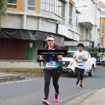 Runner Photo 7996112