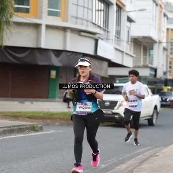 Runner Photo 7996114