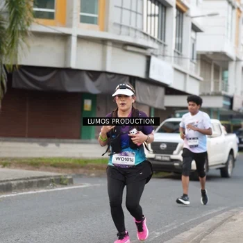 Runner Photo 7996115