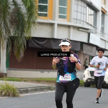 Runner Photo 7996117
