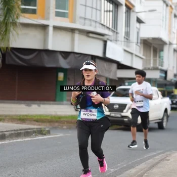 Runner Photo 7996120