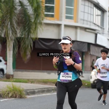 Runner Photo 7996121