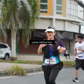 Runner Photo 7996130