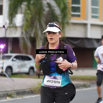 Runner Photo 7996136