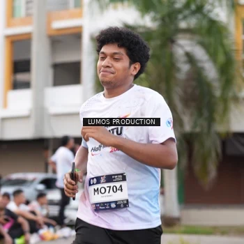 Runner Photo 7996156