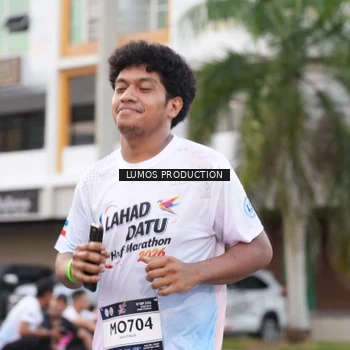 Runner Photo 7996161