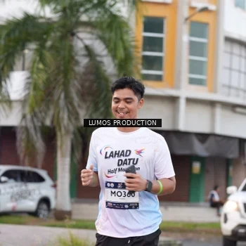 Runner Photo 7996198