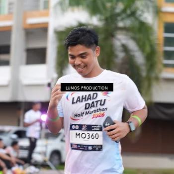 Runner Photo 7996211