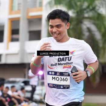 Runner Photo 7996216