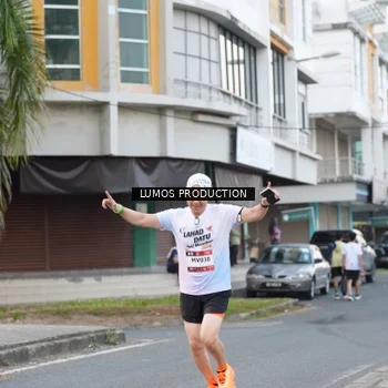 Runner Photo 7996231