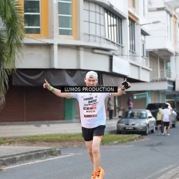 Runner Photo 7996232