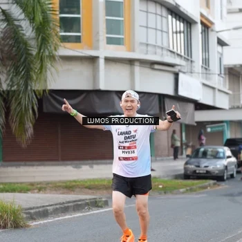 Runner Photo 7996238