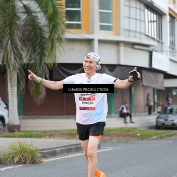 Runner Photo 7996254
