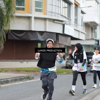 Runner Photo 7996428