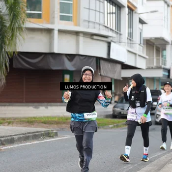Runner Photo 7996430