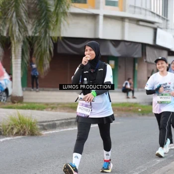 Runner Photo 7996438