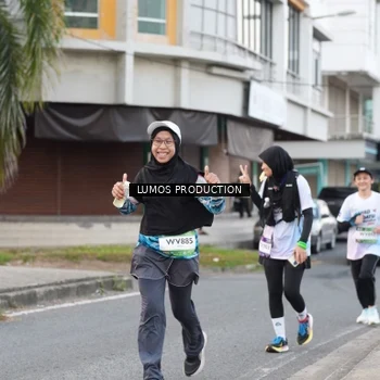 Runner Photo 7996439