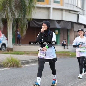 Runner Photo 7996440