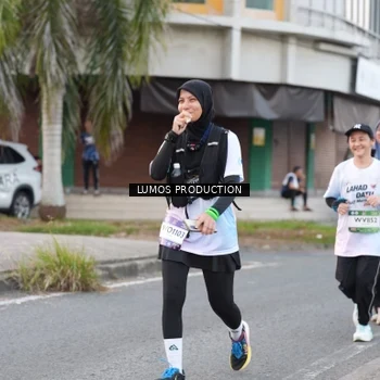 Runner Photo 7996444