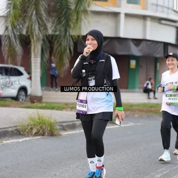 Runner Photo 7996447