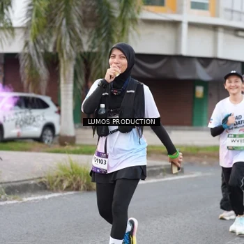Runner Photo 7996458