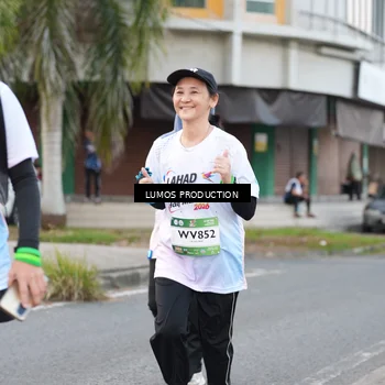 Runner Photo 7996464