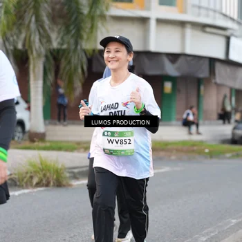 Runner Photo 7996468